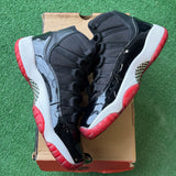 Jordan Bred 11s Size 7Y