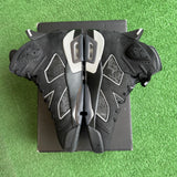Jordan Cap and Gown 6s Size 7.5