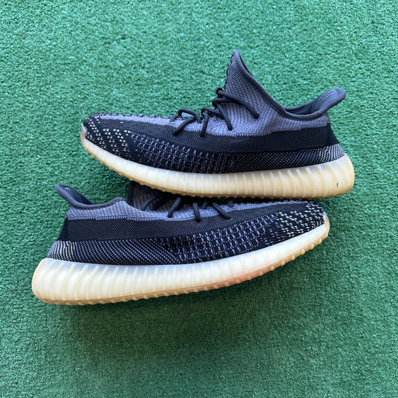 Yeezy Carbon 350s Size 12.5 (No insoles)