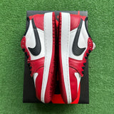 Jordan Chicago Low 1s Size 5.5Y
