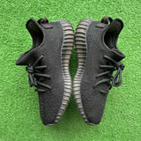 Yeezy Bred 350 V2s Size 7.5