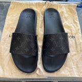 LV Slides Size 13