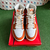 Jordan Starfish 1s Size 10W/8.5M
