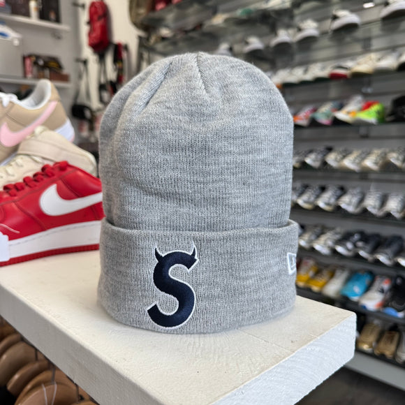 Supreme New Era Beanie