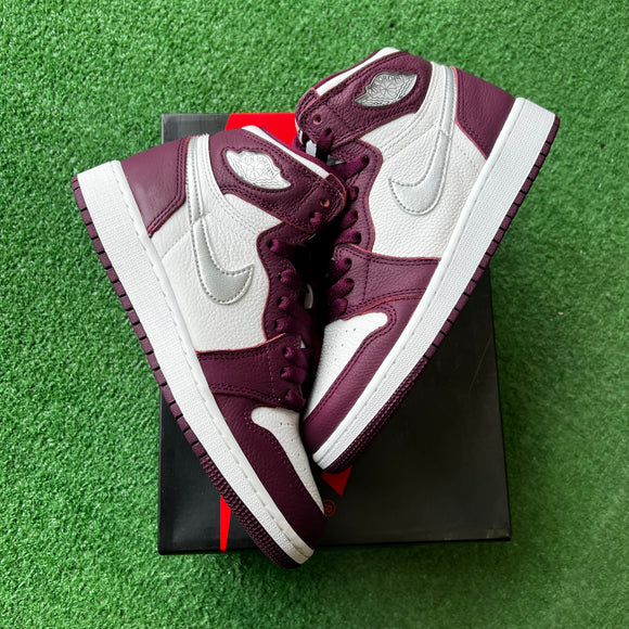 Jordan Mauve 1s Size 5Y