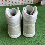 Jordan Seafoam 1s Size 10.5W/9M