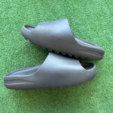 Yeezy Onyx Slides Size 13