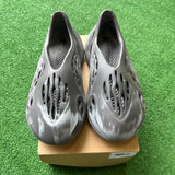 Yeezy MX Stone FoamRunners Size 8