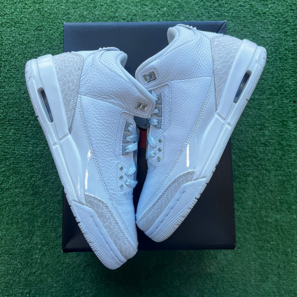 Jordan Pure Money 3s Size 7Y
