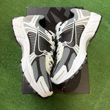 Nike Black Grey Vamero 5s Size 9