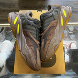 Yeezy Mauve 700s Size 11