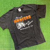 Vintage Hooters Buffalo Tee Size L