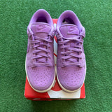 Nike Rush Fuchsia Low Dunks Size 7W/5.5M