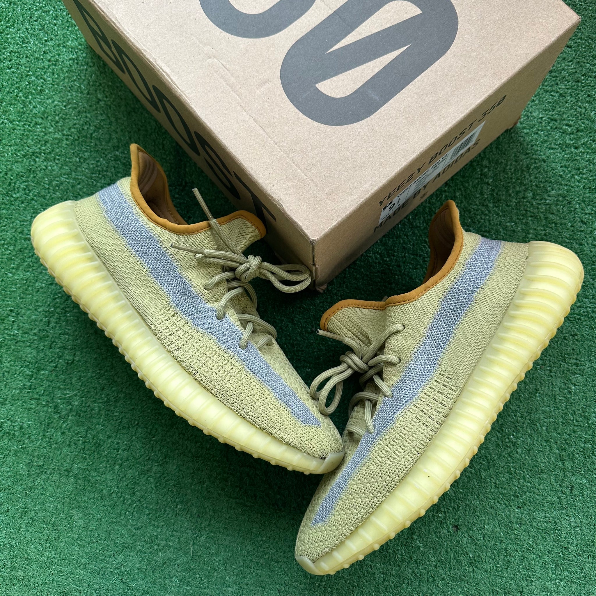 Yeezy Marsh 350 V2s Size 9.5 My Cuzin Vintage Yeezy Marsh 350 V2s Size 9.5 My Cuzin Vintage