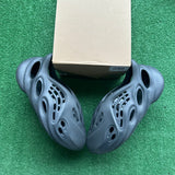 Yeezy Onyx FoamRunner Size 12