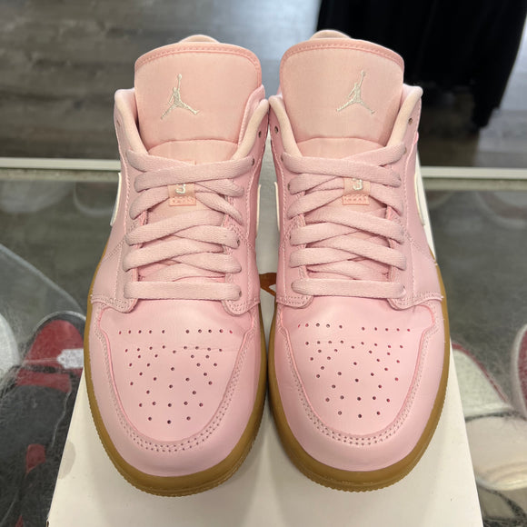 Jordan Arctic Pink Gum Low 1s. Size 8.5W/7M