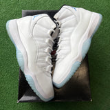 Jordan Legend Blue 11s Size 10