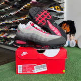 Nike Big Bubble Solar Red 2.0 Air Max 95s Size 9