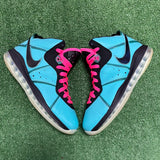 Nike South Beach Lebron 8s Size 9.5