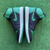 Jordan Pine Green 2.0 1s Size 6Y