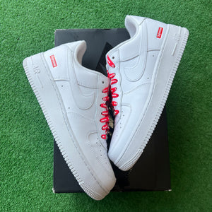 Nike Supreme White Air Force 1s Size 9