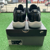 Jordan Space Jam Low 11s Size 5.5Y