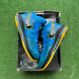 Nike LeBron Entourage 8 V/2s Size 11.5