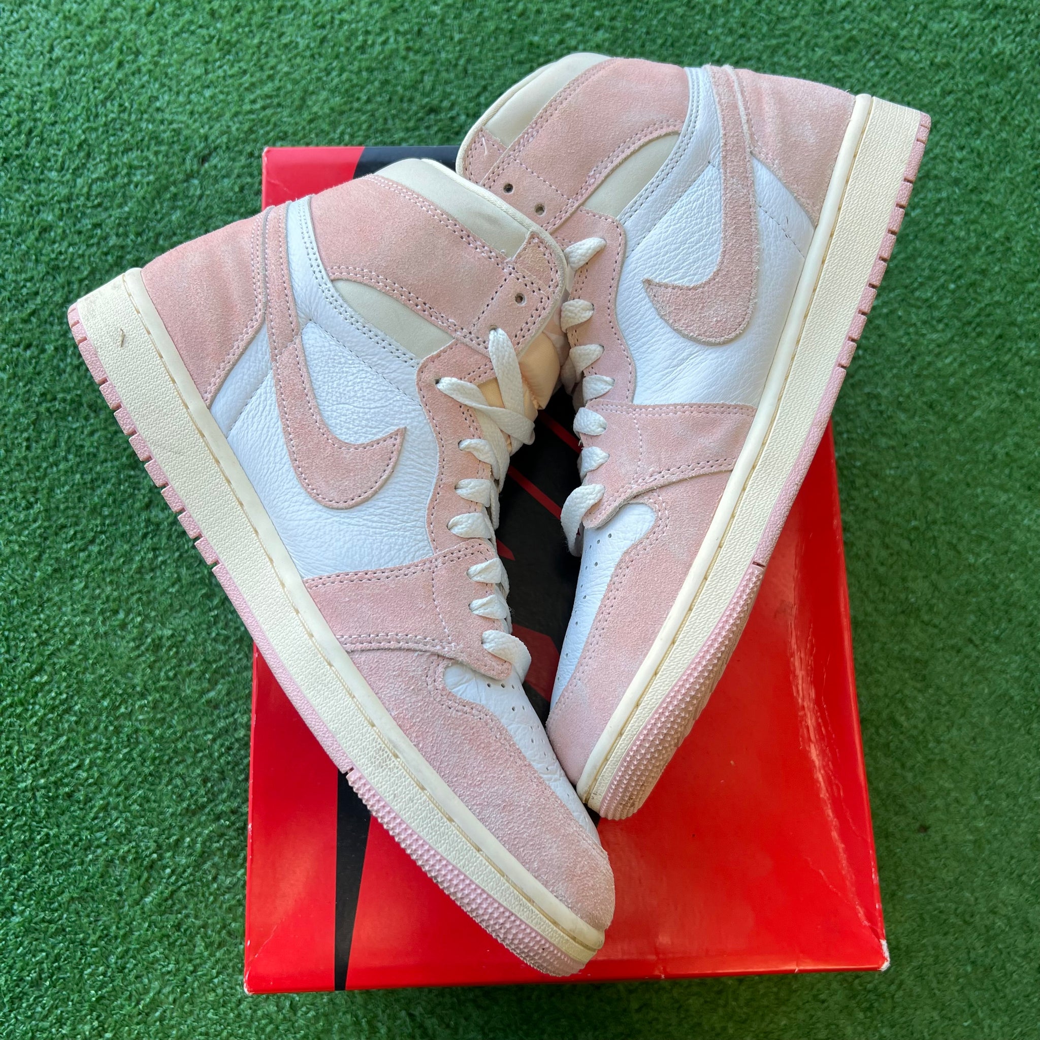Jordan Washed Pink 1s Size 11W 9.5M My Cuzin Vintage