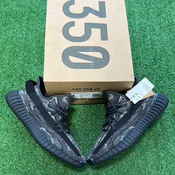 Yeezy Dark Salt 350 V2s Size 10