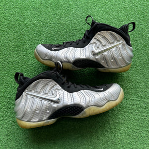Nike Silver Surfer Foamposite Size 13