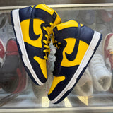 Nike Michigan High Dunks Size 9
