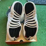 Jordan Playoff 12s Size 10.5