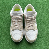 Nike Light Orewood Brown Low Dunk Size 8.5W/7M