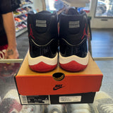 Jordan Bred 11s Size 9
