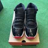 Jordan Bred 11s Size 8.5