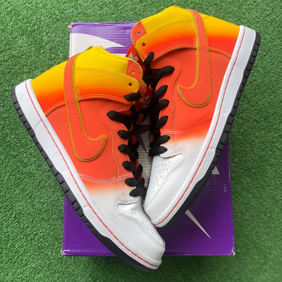Nike Sweet Tooth SB High Dunks Size 8