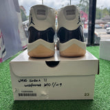 Jordan Neapolitan 11s Size 10.5W/9M
