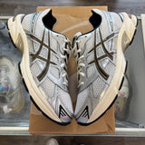 ASICS White Clay Canyon Gel 1130s Size 10.5