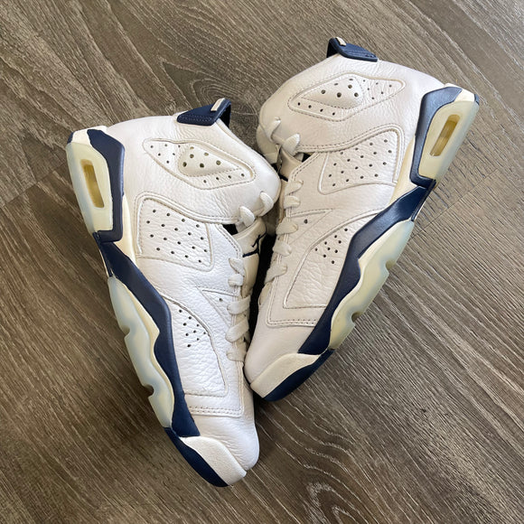 Jordan Midnight Navy 6s 6.5Y