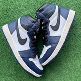 Jordan Midnight Navy 1s Size 9