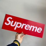 Supreme Sign