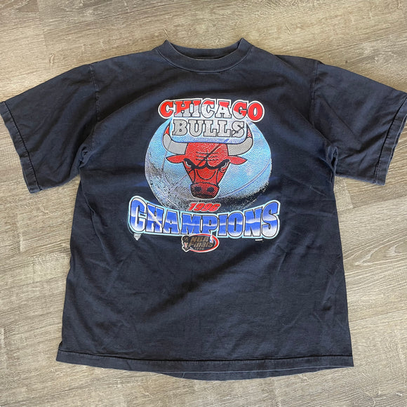 Vintage Chicago Bulls 1996 NBA Champions Tee