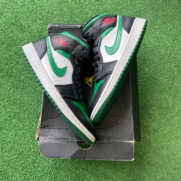 Jordan Pine Green Mid 1s Size 8.5