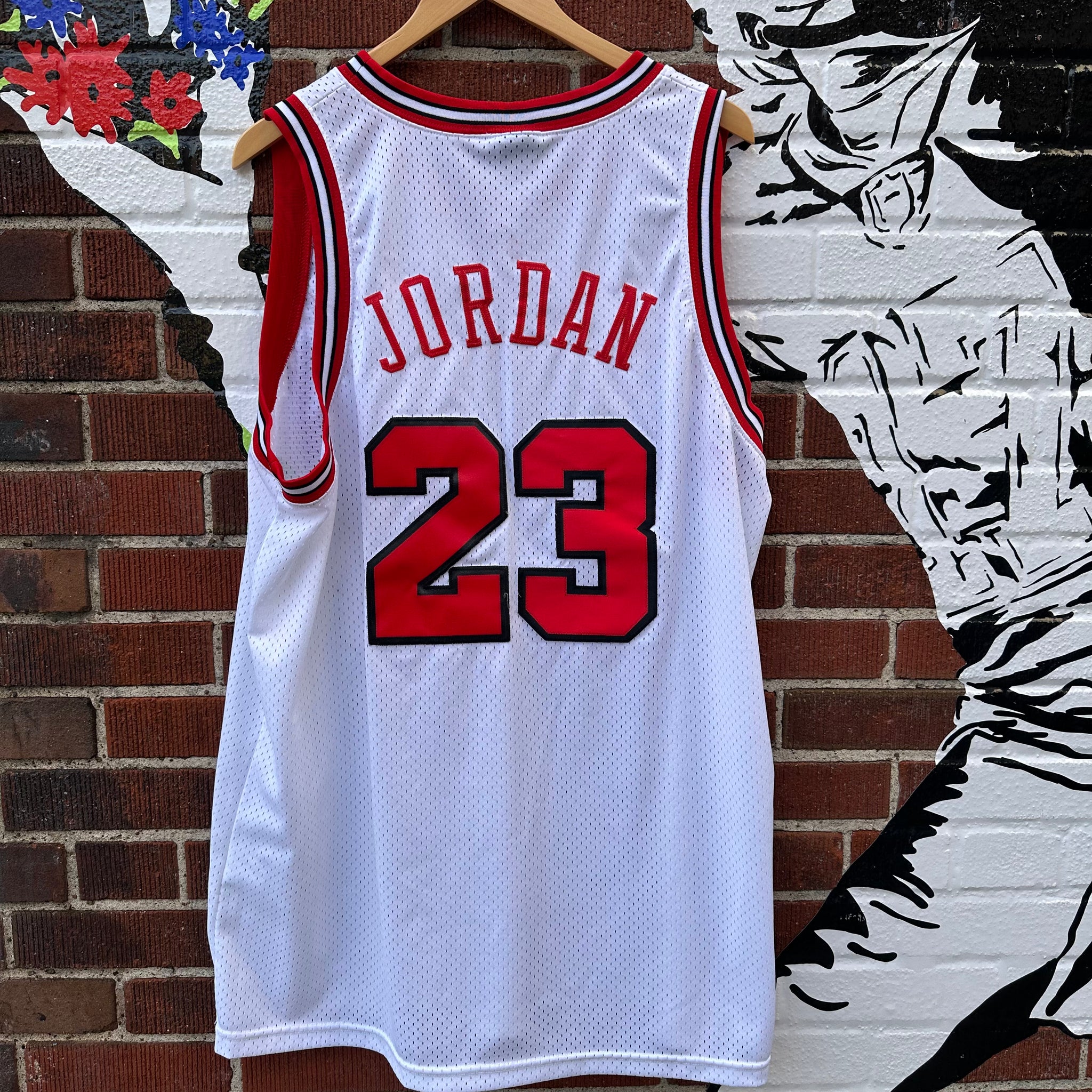 Vintage Chicago Bulls Micheal Jordan Jersey Size XXL – My Cuzin