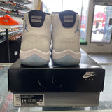 Jordan Legend Blue 11s Size 11