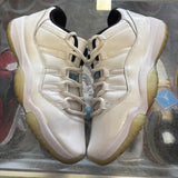 Jordan Legend Blue Low 11s Size 8.5