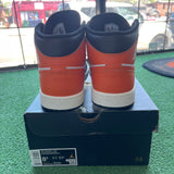 Jordan Black Toe Starfish Mid 1s Size 8.5
