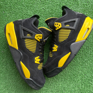 Jordan Thunder 4s Size 7Y