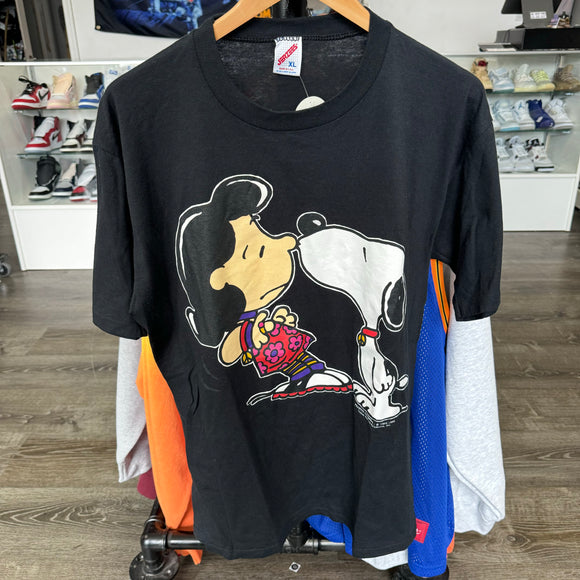 Vintage Snoopy Tee Size XL