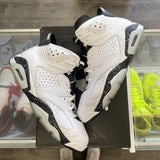 Jordan Reverse Oreo 6s Size 10